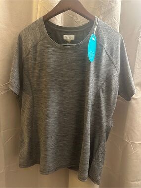 NWT Greg Norman XL Gray Heather Short-Sleeve Performance Tee